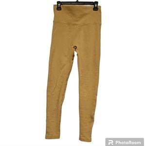 Mustard Scrunch Seamless High Waist Butt Lifting Yoga Leggings Size M